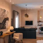 Ventus Di Milo Lejlighedshotel Adamantas