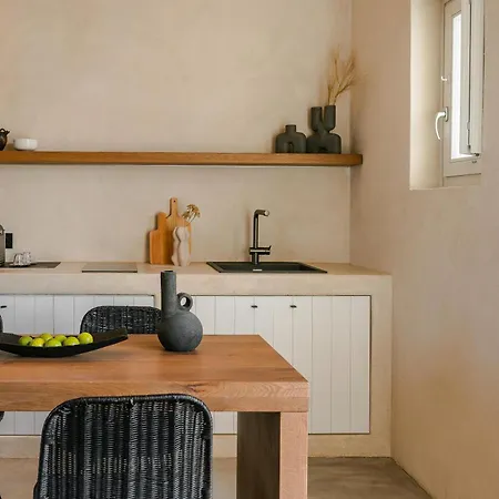 Ventus Di Milo 公寓式酒店